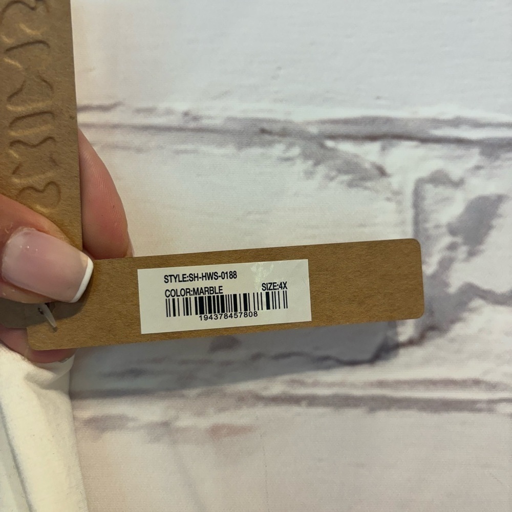 SKIMS NWT Skims Smoothing pull on Short - Marble color - Size 4X - Picture 6 of 6
